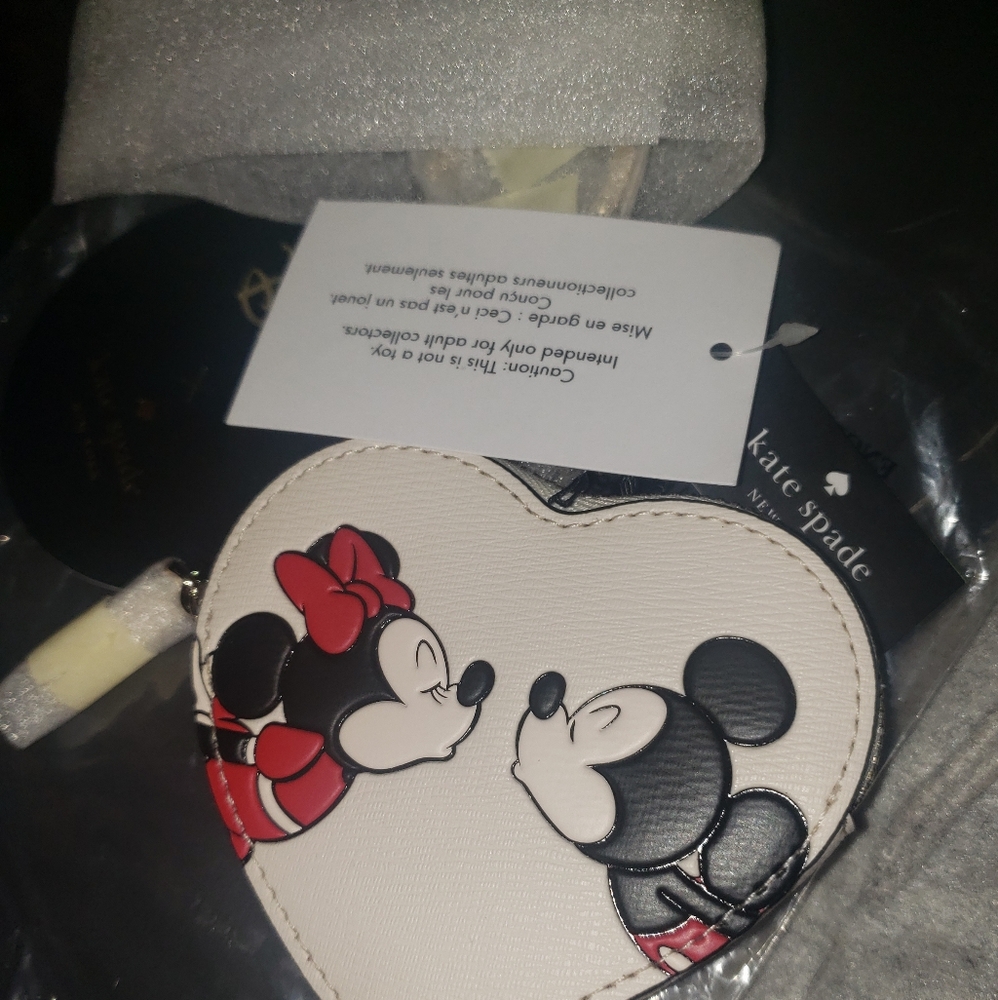 KATE SPADE X DISNEY MICKEY & MINNIE KISSING COIN PURSE NWT - Picture 6 of 9